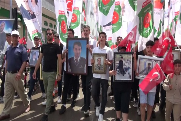 Hatay'da 2013 tarihinde gerçekleşen bombalı saldırı için anma etkinliği düzenlendi
