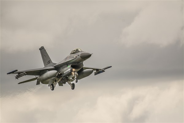 IDF: Kadın asker pilot programında yeni aşama tamamlandı<
