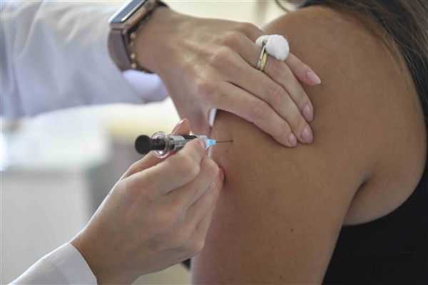 Ankara’da 3 bin 269 kişiye HPV aşısı yapıldı<