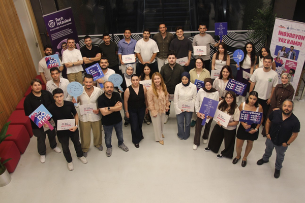 İBB’den gençlere yapay zeka ve teknoloji odaklı kamp<