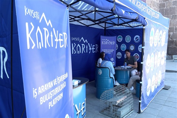 Kayseri Kariyer Merkezi, ilk 6 ayda bin 500’e yakın istihdama aracı oldu