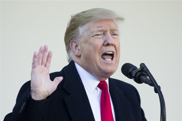 Trump, İsrail Meclisi'nde konuşurken protesto edildi<