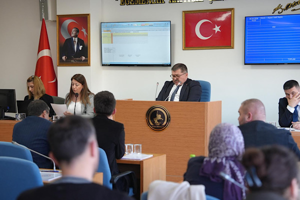 Düzce Belediye Meclisi Nisan Ayı ilk toplantısını gerçekleştirdi<