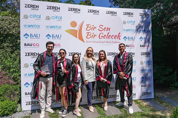 Bir Sen Bir Gelecek, ikinci mezunlarını verdi <