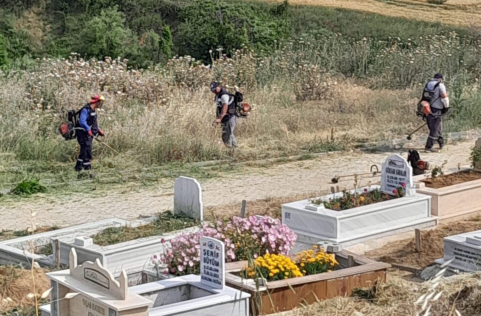 Keşan Belediyesi’nden bayram öncesi temizlik çalışması<