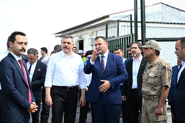 Vali Çiftçi’den GÖKSEM’e ziyaret<