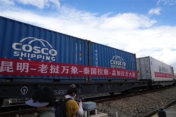 Çin-Laos Demiryolu'nda 3,43 milyon tonluk yük taşındı
