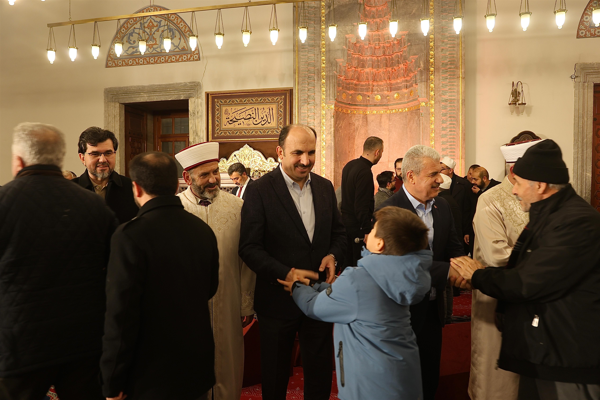 Vali Akın ve Başkan Altay, Konyalılarla buluştu<