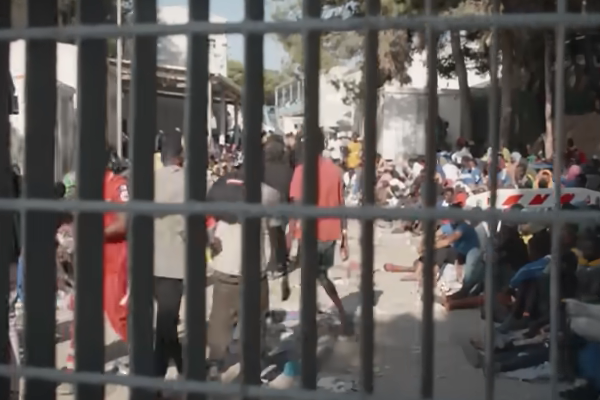 AB, artık Danimarka'nın göç politikalarını benimsiyor