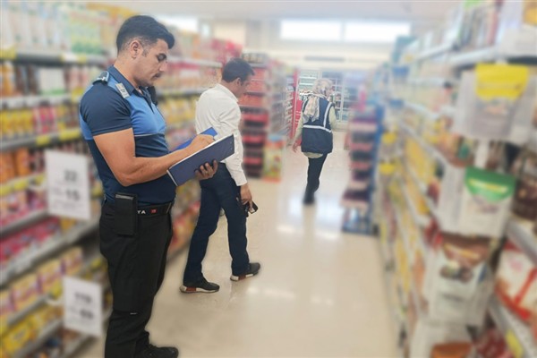 Düzce’de zincir marketlere denetim <