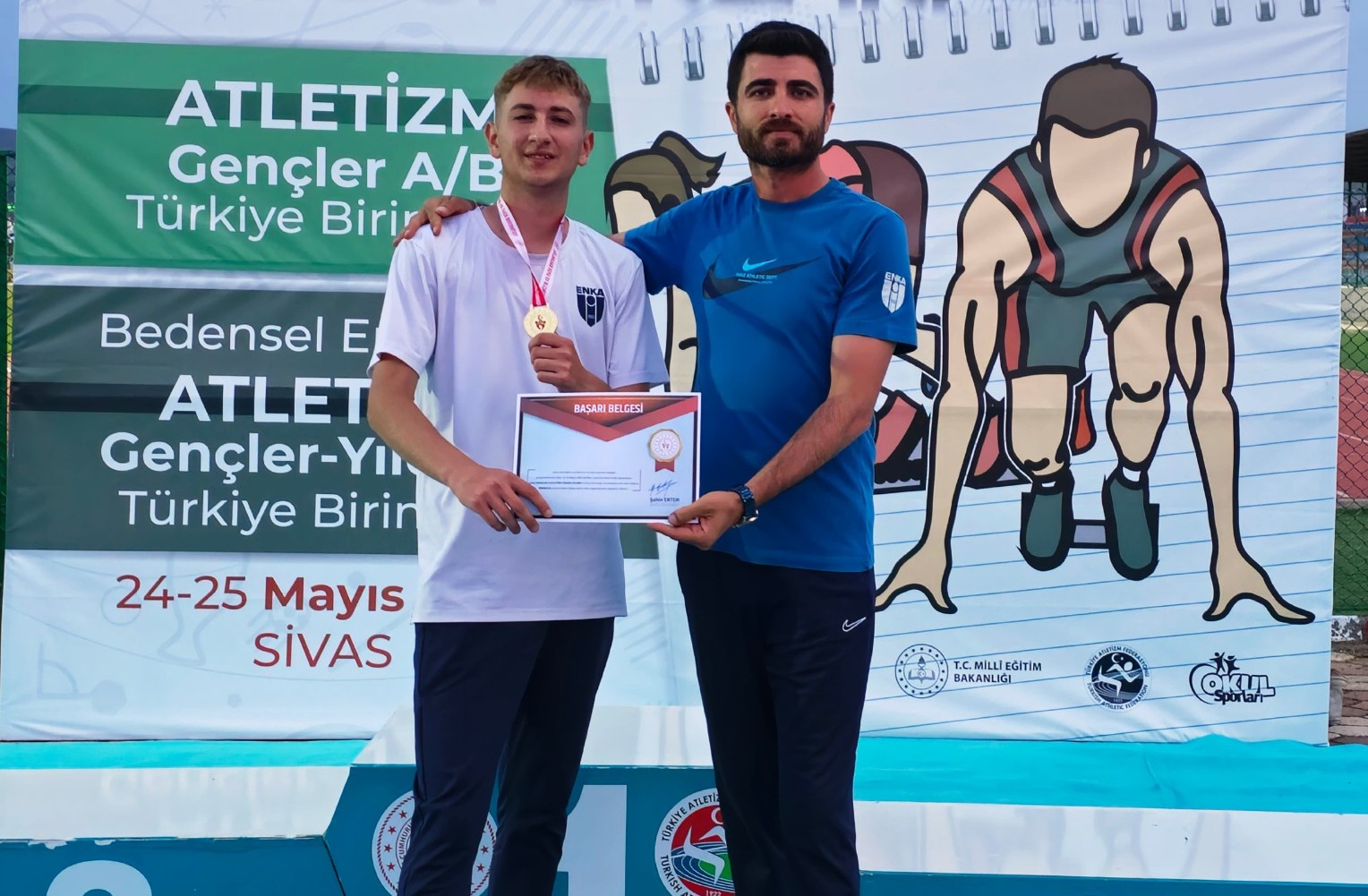 Karaman'a yüksek atlama branşında altın madalya 