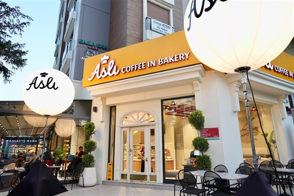 Aslı Akademi kapılarını geleceğin şeflerine açıyor<