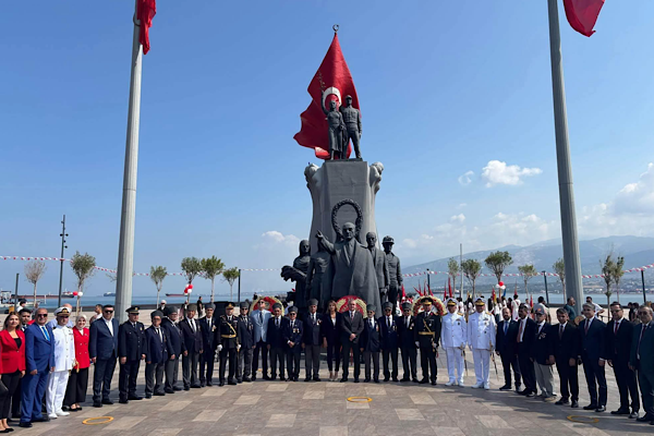 İskenderun’da 30 Ağustos Zafer Bayramı kutlandı