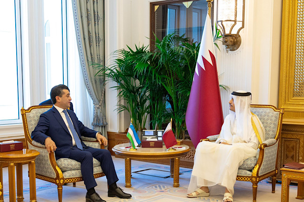 Al Thani, Özbekistan Dışişleri Bakanı Saidov ile bir araya geldi<