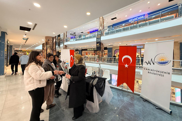 Van'da kadın el emeği sergisi düzenlendi