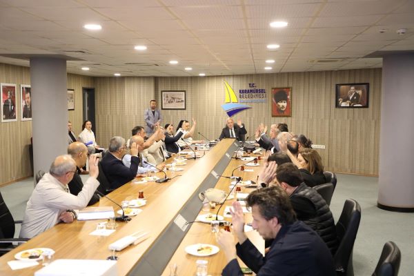 Karamürsel Belediyesi Meclis Toplantısı yapıldı<