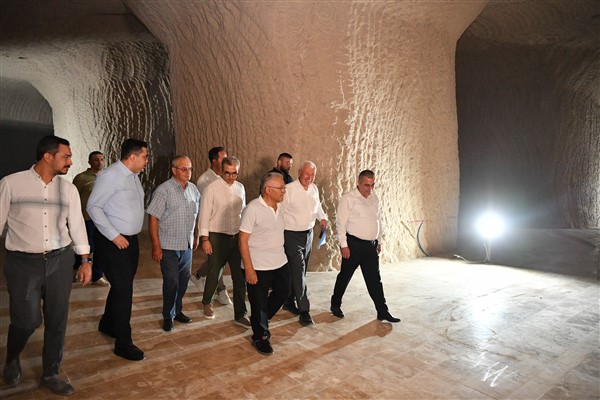 Başkan Büyükkılıç'tan kayadan oyma Kültepe Müzesi'ne ziyaret