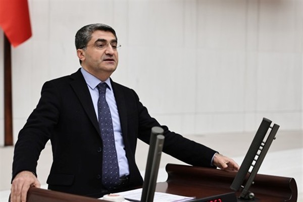 DEVA Partili Ekmen'den Alevileri rahatsız eden söylemlere tepki