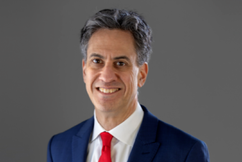 Düzeltme- Miliband: Ukrayna halkının yanında gerektiği sürece duracağız<
