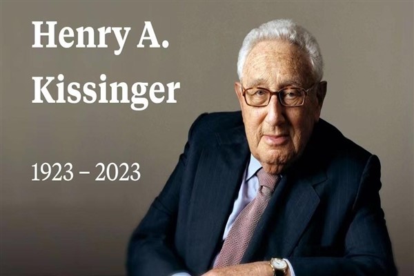Wang Yi'den ABD'nin Beijing Büyükelçiliğine Kissinger için taziye ziyareti
