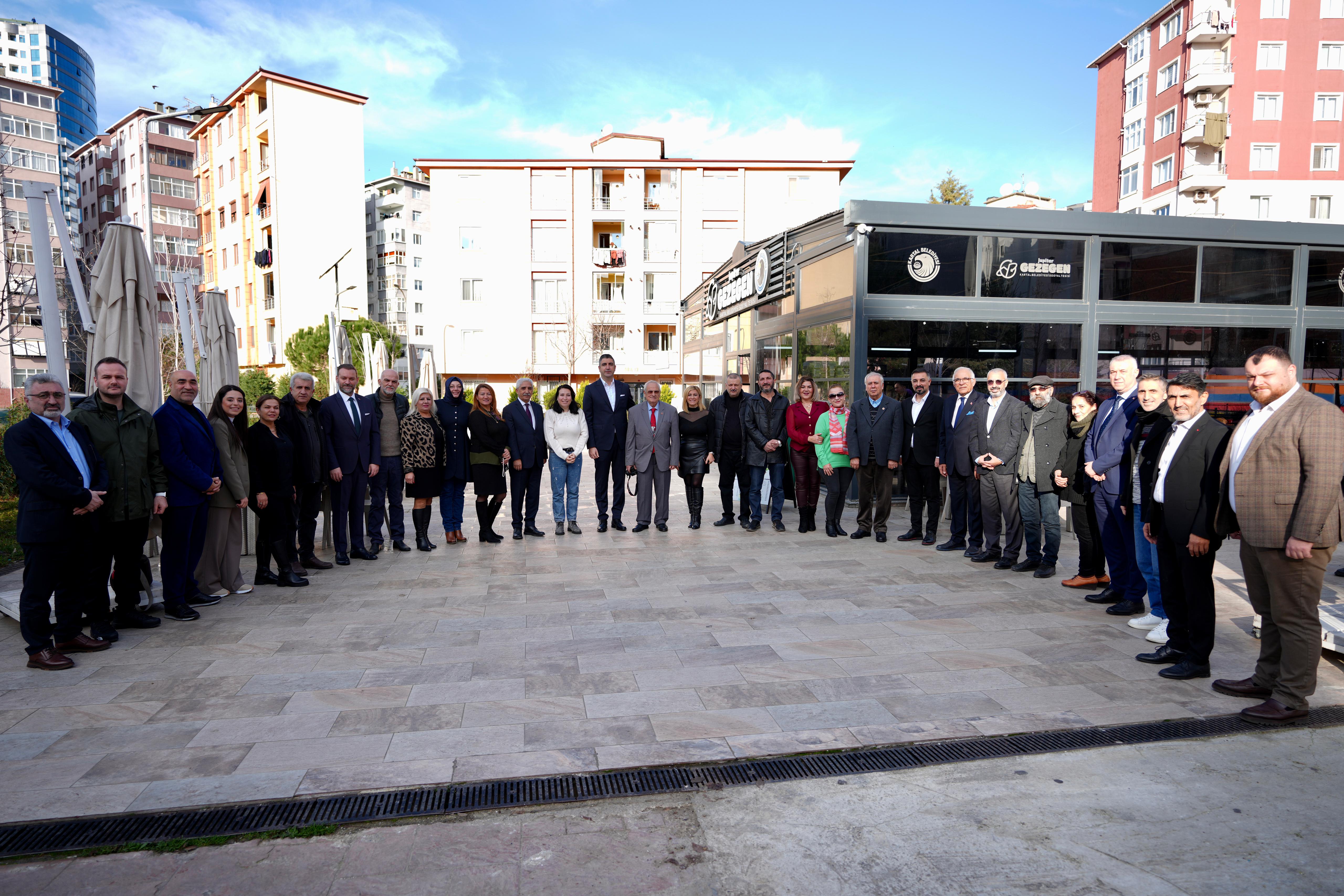 Başkan Yüksel, basın mensuplarıyla bir araya geldi<