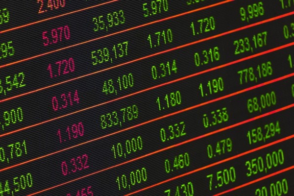 BIST100 Endeksi, son işlem gününe 12261 seviyesinden başladı<