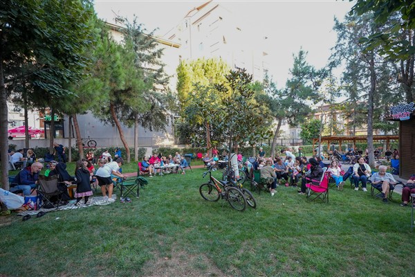 Maltepe sonbaharı dayanışma ve piknikle karşıladı<
