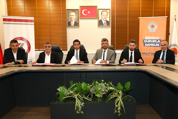 Samsun Atakum’da gelir paylaşımı ihalesinde sözleşme imzalandı<