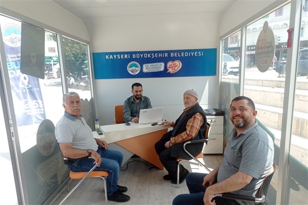 Büyükşehirin Mobil Beyaz Masa birimi <