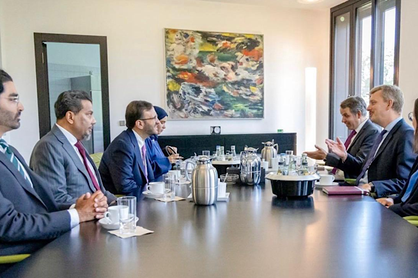 Katar ve Almanya arasında Berlin’de diplomatik görüşme<