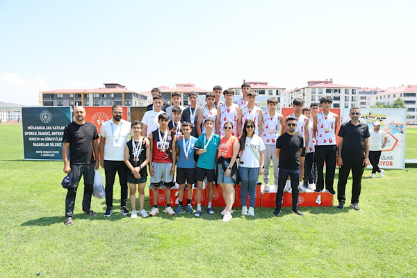 Batman atletizm takımı, Türkiye Finalleri'ne yükseldi
