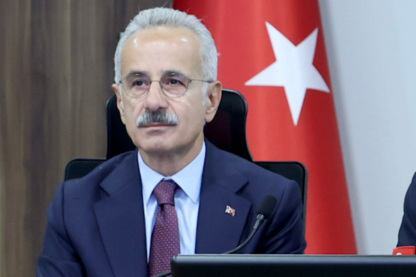Bakan Uraloğlu, aday memurların yemin törenine katıldı
