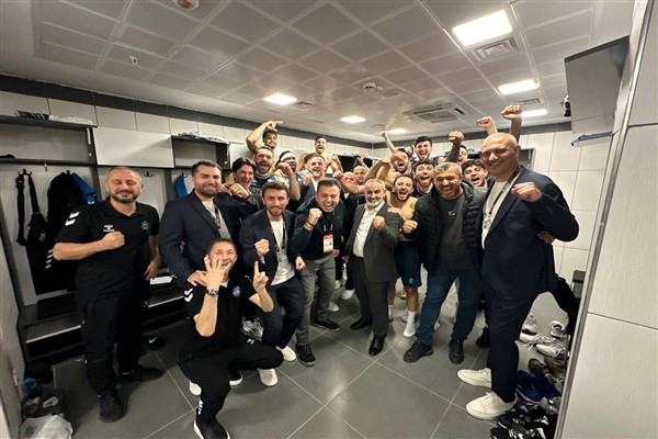 Çayırova Belediyesi Baketbol takımı deplasmandan galibiyetle döndü<