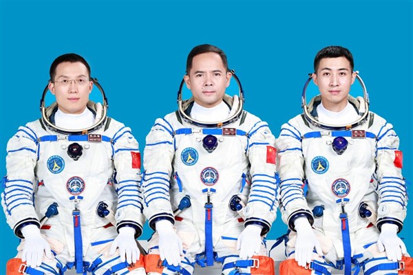 Shenzhou-21 insanlı uzay aracı yarın fırlatılacak<