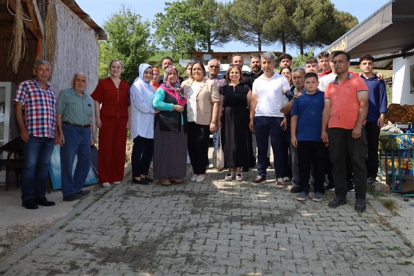 İzmit Belediyesi'nden kırsal mahallelere ziyaret