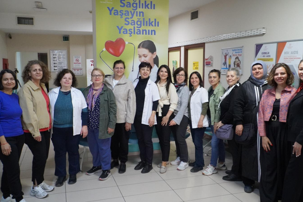 İzmir'de  engelli kadınlara erişilebilir sağlık hizmeti<