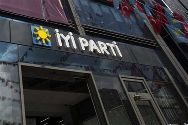 İYİ Parti Bursa İl Başkanlığından BURULAŞ grevi hakkında açıklama<