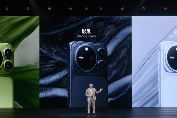 Profesyonel sinema kamerasını cebe sığdıran HONOR Magic9 Pro Max tanıtıldı<