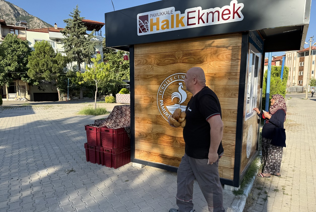 Pamukkale Belediyesi, “Halk Ekmek” projesini genişletti<