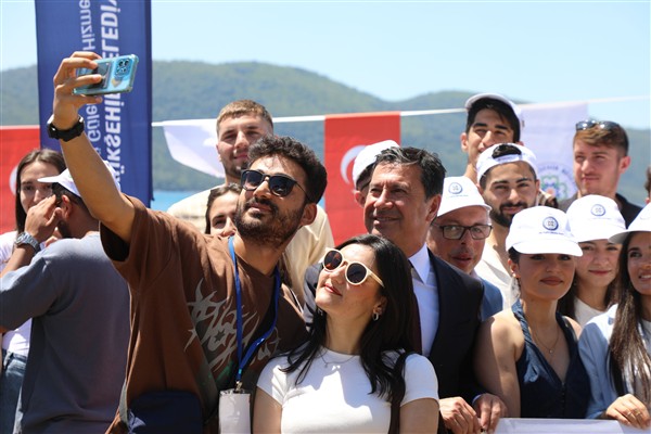 Başkan Aras: Gençlerin enerjisi Muğla’mızı ileri taşıyacak