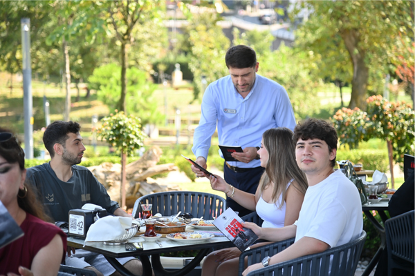 Başkan Genç: Eren Bülbül’ü asla unutmayacağız, unutturmayacağız<