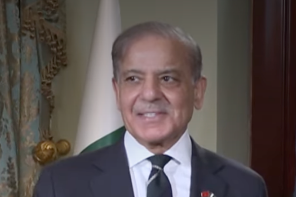 Şerif: Pakistan, yapıcı bir rol oynamaya devam edecektir<