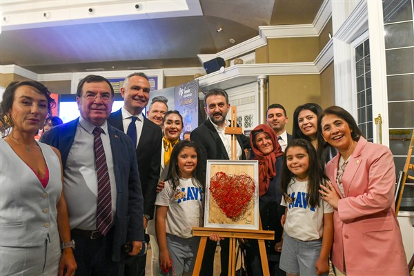 'Çark ve Salıncak' sergisi sanatseverlerle buluştu
