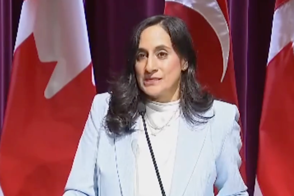 Kanada Dışişleri Bakanı Anand, Kurtuluş Günü'nde kölelik mirasına dikkat çekti<