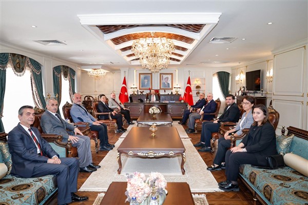 Vakıflar Bölge Müdürlüğünden Vali Köşger'e ziyaret