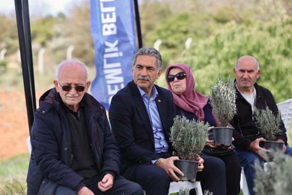 Gemlik Belediyesi’nden lavanta bahçesi projesi<
