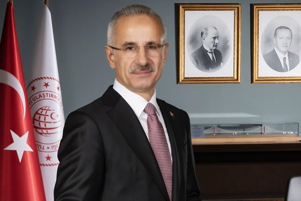 Uraloğlu: 30 Ağustos’ta bazı raylı sistemler ücretsiz olacak