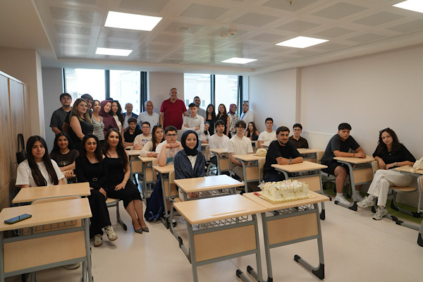 Kartal’da YKS öncesi öğrencilere moral ziyareti düzenlendi<
