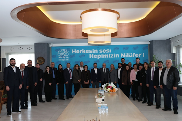 CHP Nilüfer İlçe Yönetimi, Başkan Özdemir’i ziyaret etti<