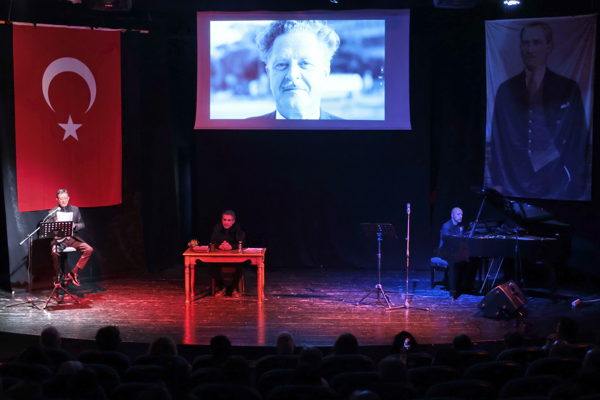 Nazım Hikmet, Konak'ta anıldı<